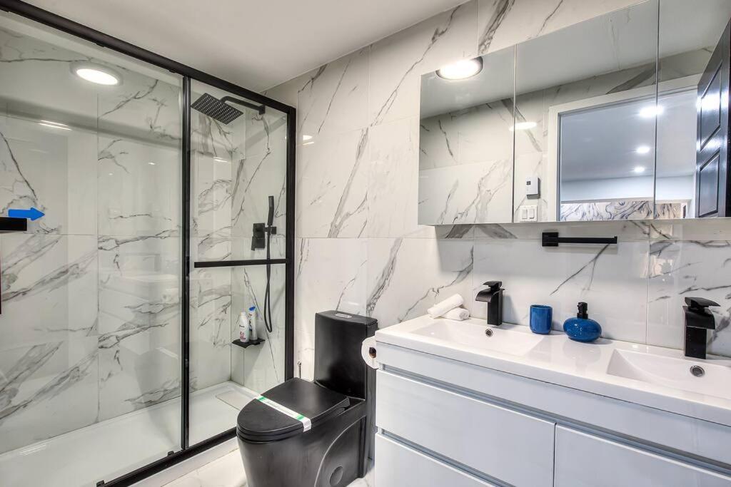 Ndg Dreams! New & Modern 3Br Easy City Life Montreal Exterior photo