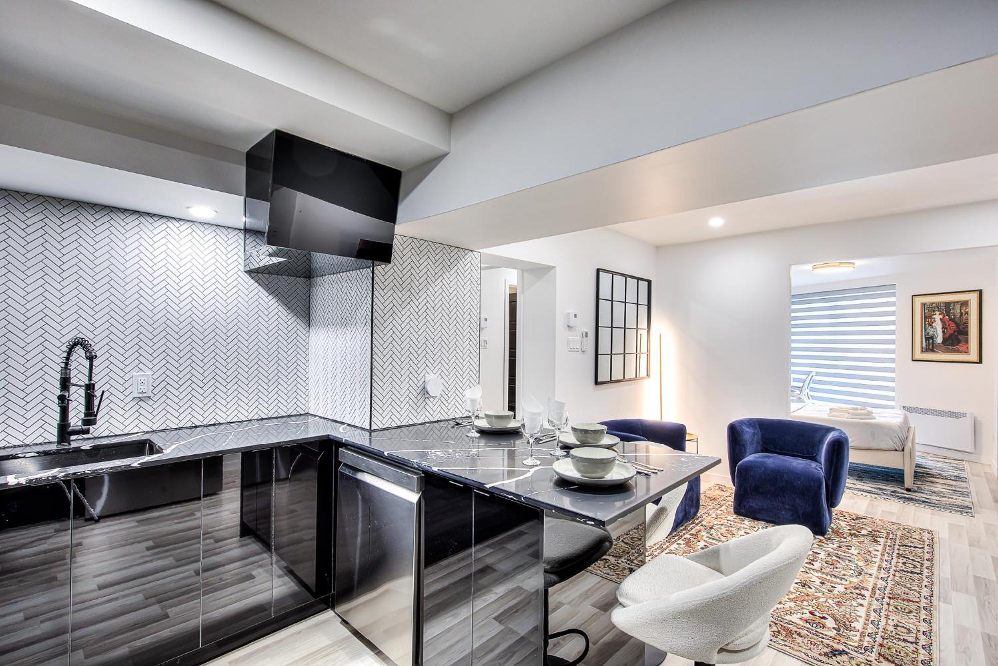 Ndg Dreams! New & Modern 3Br Easy City Life Montreal Exterior photo